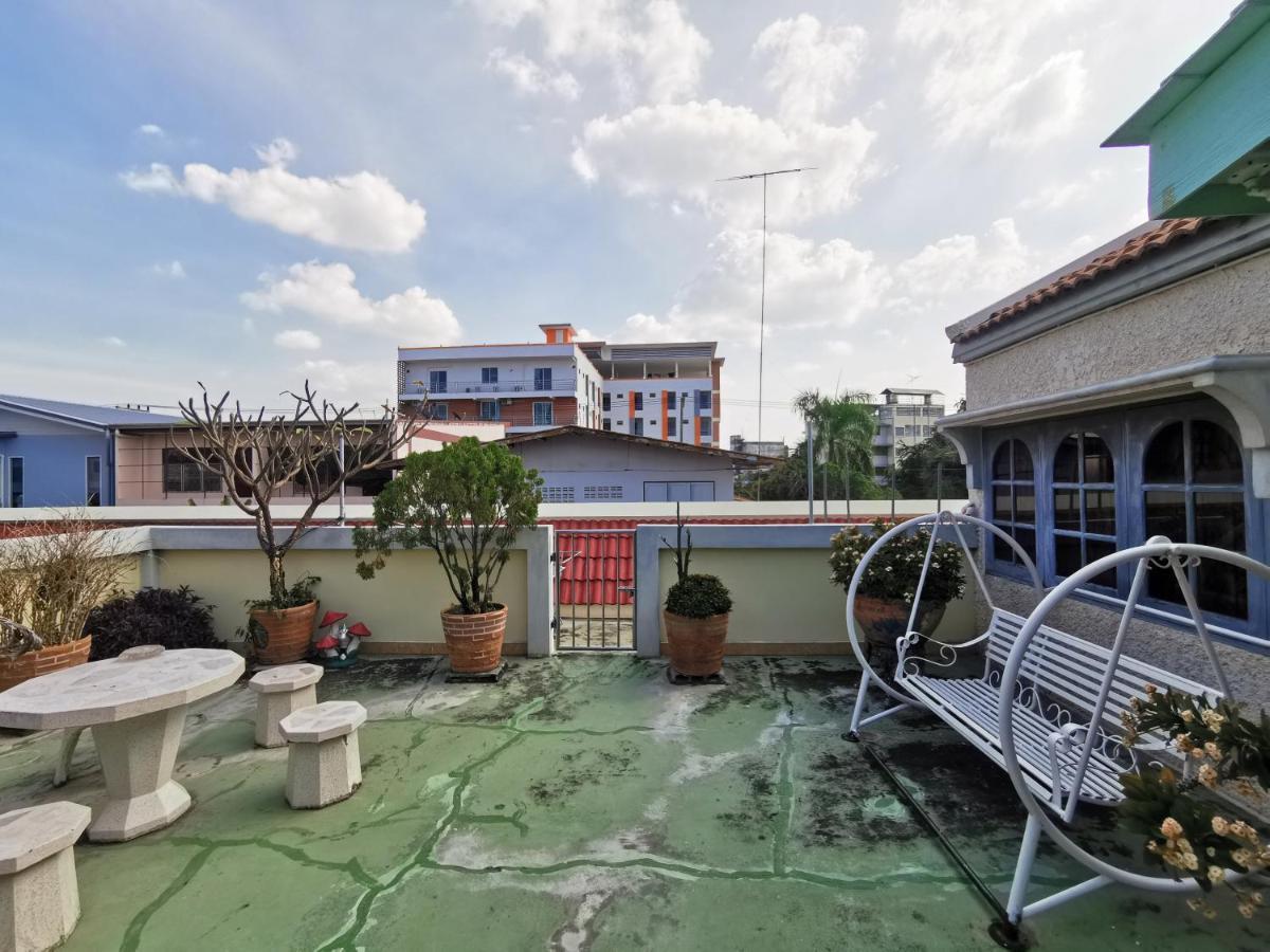 ซามีญา เกสท์เฮาส์ Hotel บางแสน ภายนอก รูปภาพ